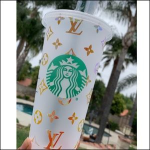 Starbucks reusable cup